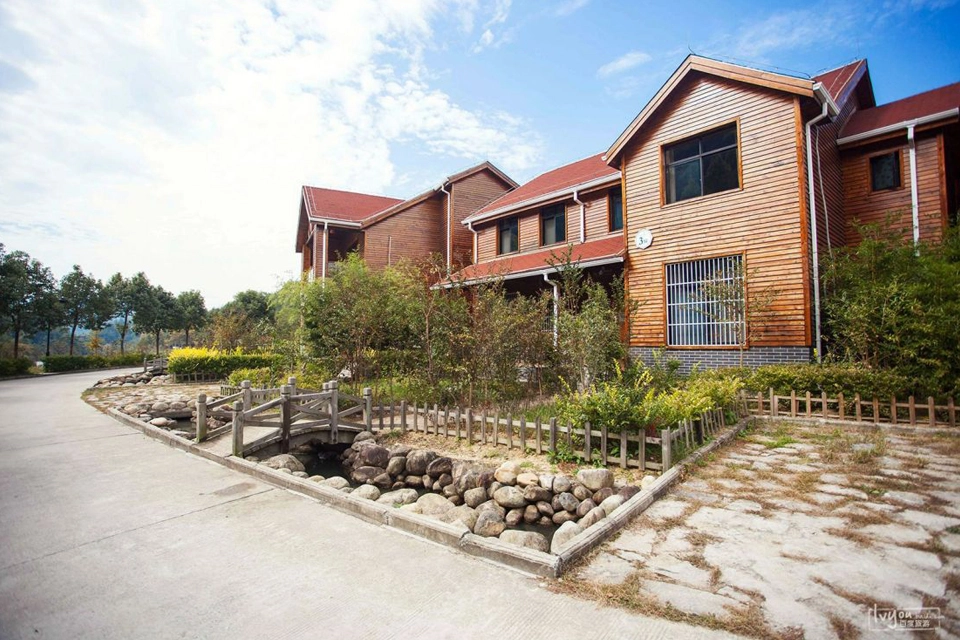 엔지니어링 목재 빔