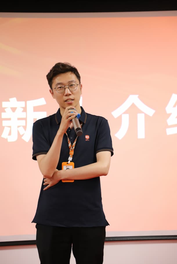 Fuqing Wood Industry Holds April Summary and Commendation Meeting