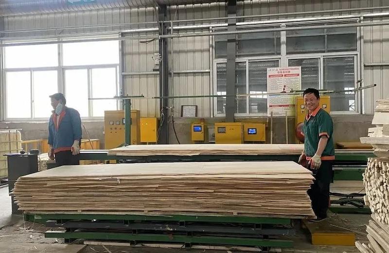 Labor Style in Fuqing Workshop