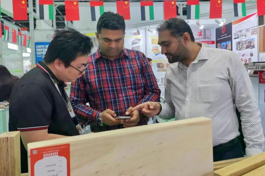 On the First Day of DUBAI WOODSHOW, Fuqing LVL Was Stunned and Made a Name for Itself