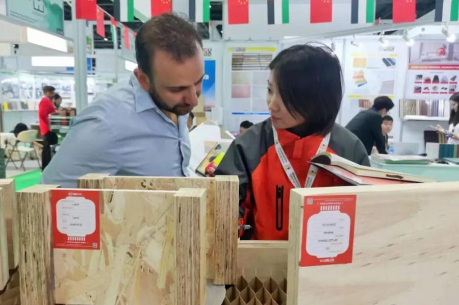 On the First Day of DUBAI WOODSHOW, Fuqing LVL Was Stunned and Made a Name for Itself