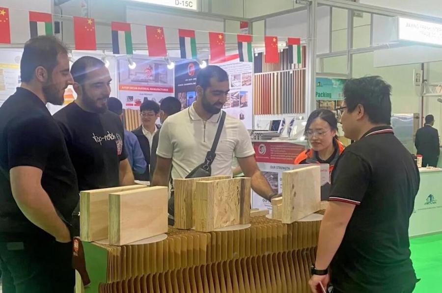 On the First Day of DUBAI WOODSHOW, Fuqing LVL Was Stunned and Made a Name for Itself