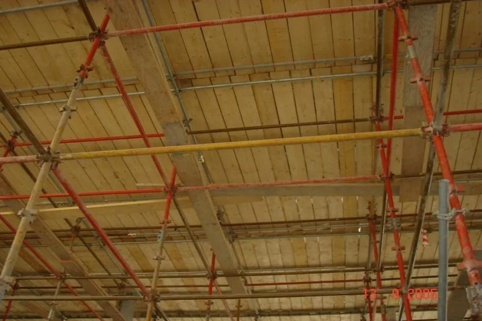 접착제 적층 목재